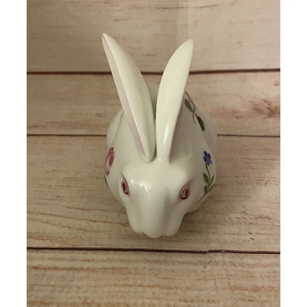 Vintage Hand Painted Floral Porcelain Bunny Bank Signed - Picture 2 of 5